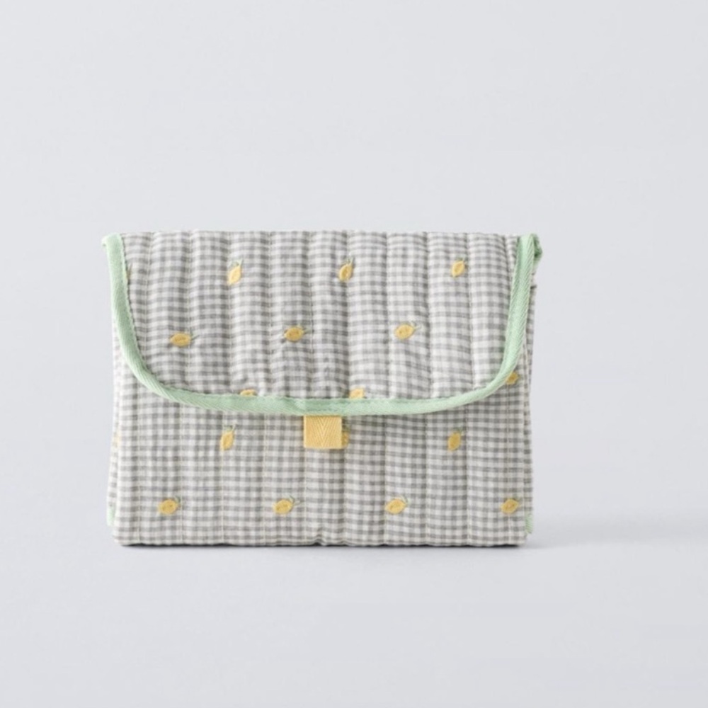 Zara Lemon Changing Pad & Toiletry Bag 🍋